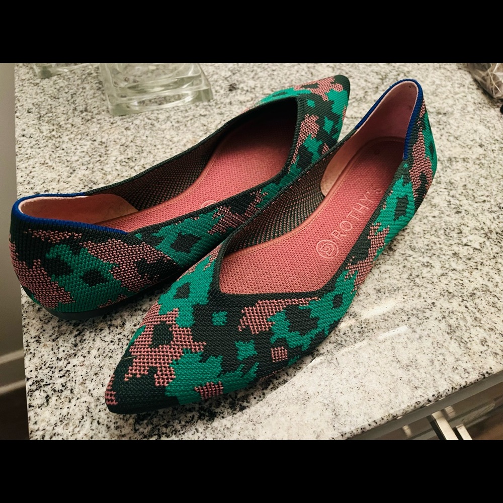 Rothy’s Botanicamo Pink and Green Points Size 11